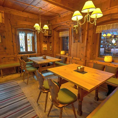 Der Siegeler - Lifestylehotel Rocks 호텔 3*