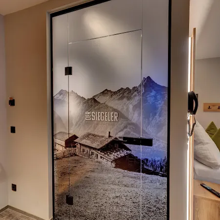 Der Siegeler - Lifestylehotel Rocks Mayrhofen