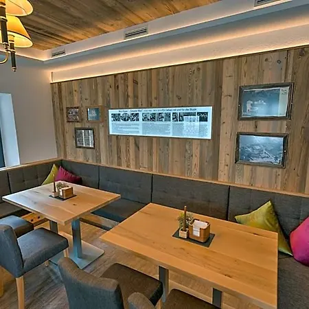 Hotel Der Siegeler - Lifestylehotel Rocks Mayrhofen